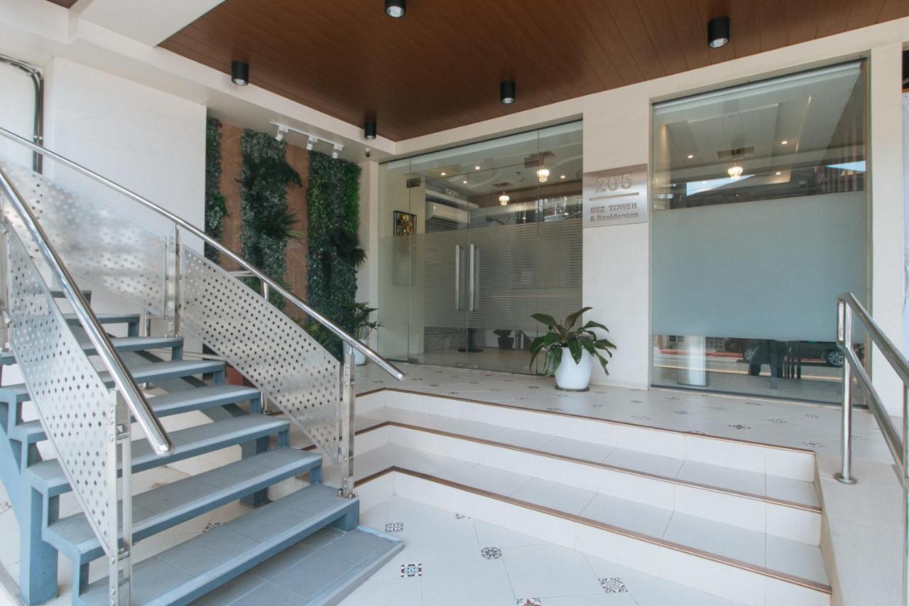 Reddoorz Plus @ Bez Tower And Residences San Juan San Juan  Екстериор снимка